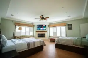Private setting for discreet wellness and recovery for professionals